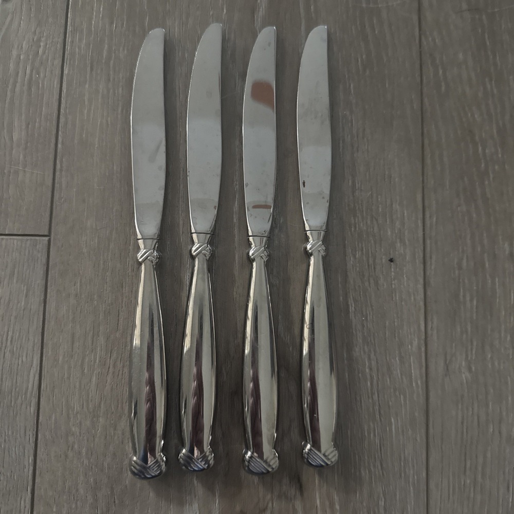 Oneida Rattan Stainless Glossy Dinner Knife USA Silverware Flatware Set‎ of 4